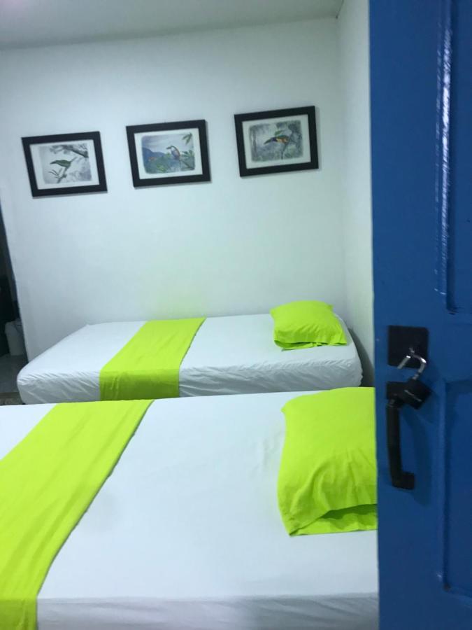 Hostal Maderos Santa Rosa De Cabal Eksteriør billede